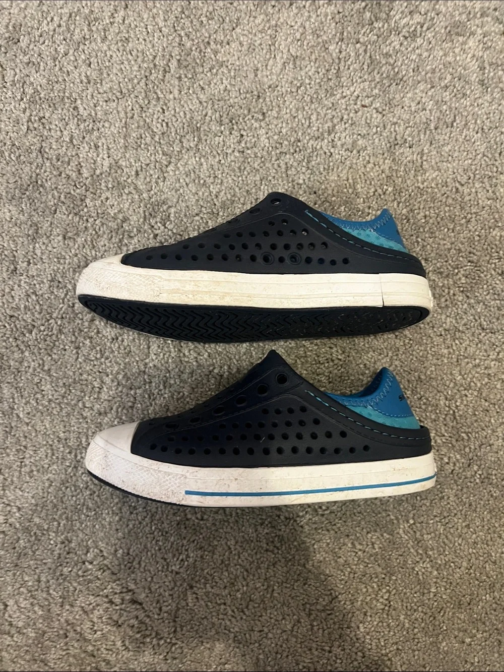 Skechers easy slip